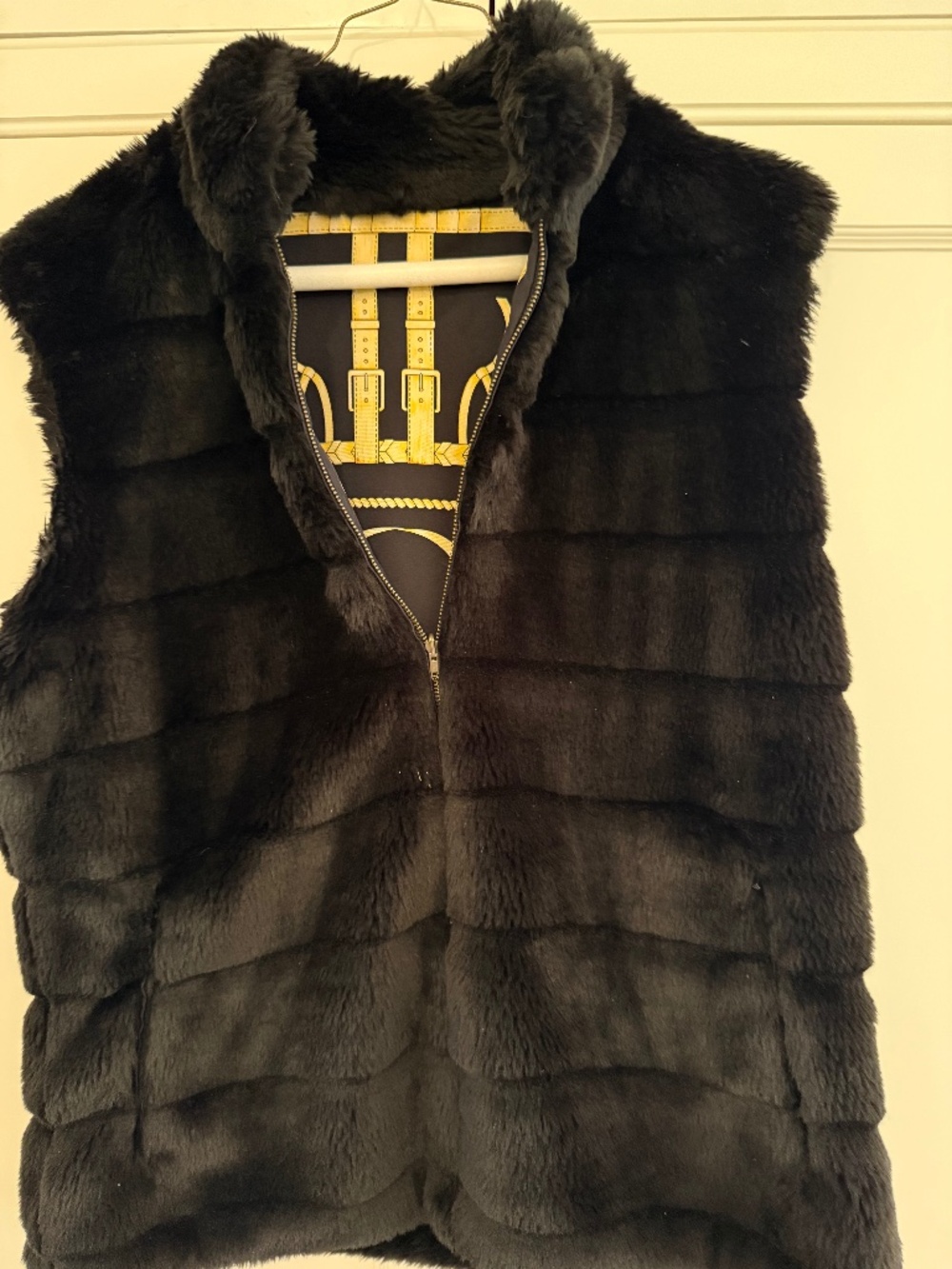 .McLaughlin Reversible Faux Fur & Silk Vest Black Equestrian Scarf Print
